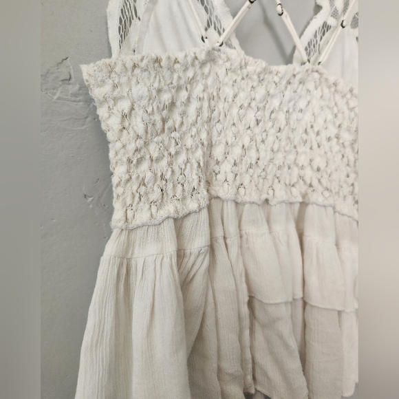 Free People Adella Cami Lace Ruffled Tank in White sz Small - Picture 9 of 11
